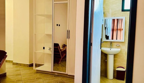 Suite estudio Confort, balcón, vistas a la ciudad