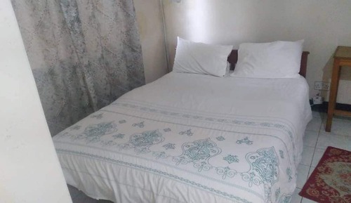 Habitación básica doble, vistas al jardín
