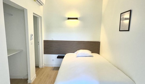 Habitación Confort doble, baño privado (Double petite)
