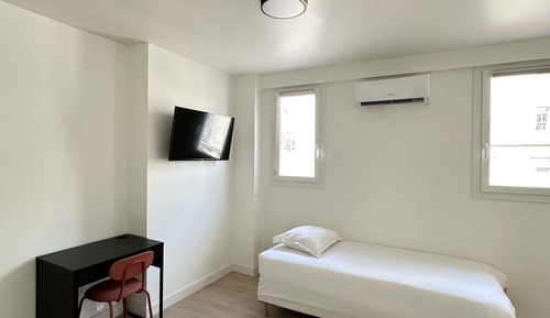 Habitación triple, baño privado (Chambre Triple)