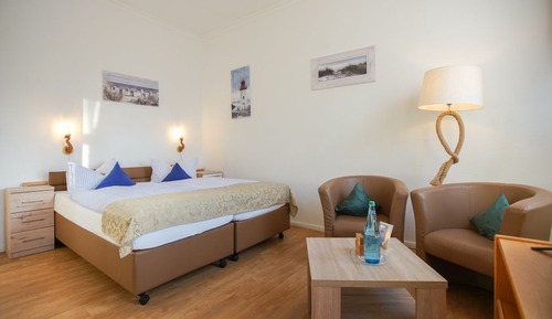 Habitación Deluxe doble, baño privado, vistas al patio (Doppelzimmer de luexe )