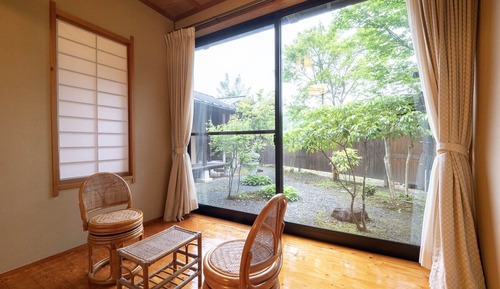 Habitación triple estándar, fumadores, terraza