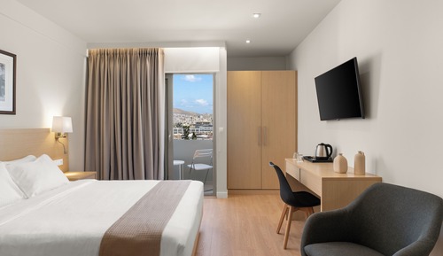 Apartamento junior, balcón, vistas a la ciudad