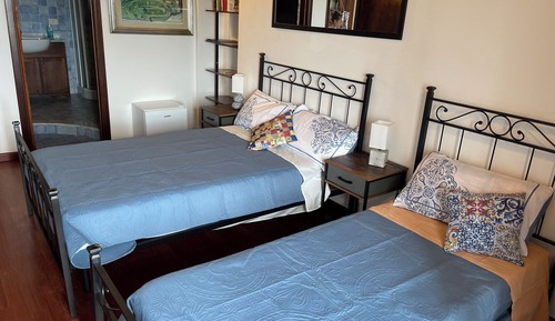 Habitación triple familiar, varias camas, Aire acondicionado, vistas a la bahía
