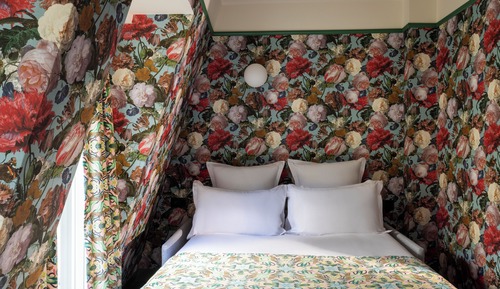 Suite ejecutiva (with spa access)