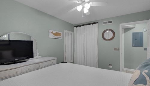 Apartamento, 1 cama de matrimonio con sofá cama, patio, vistas al mar (Mistral 1)