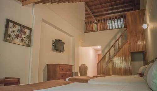 Dúplex familiar, varias camas, baño privado