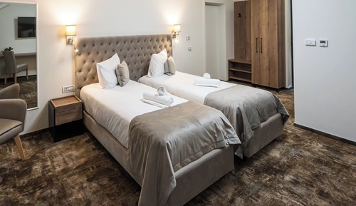 Habitación exclusiva con 1 cama doble o 2 individuales