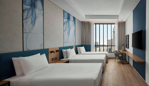 Habitación Premium, varias camas, no fumadores, vistas a la ciudad