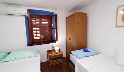 Estudio (Superior Studio Apartment with Terrac)