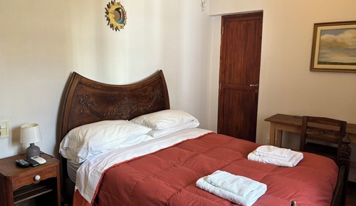 Habitación junior, balcón, vistas al patio