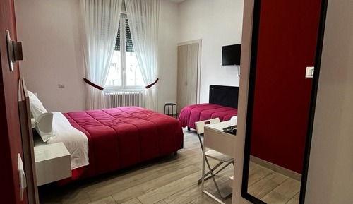 Habitación triple clásica, vistas a la ciudad