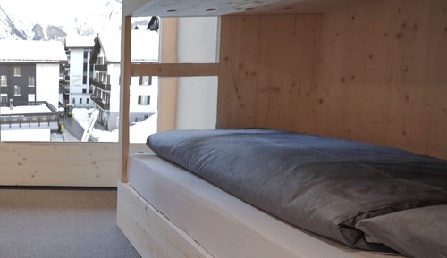 Team Cabin