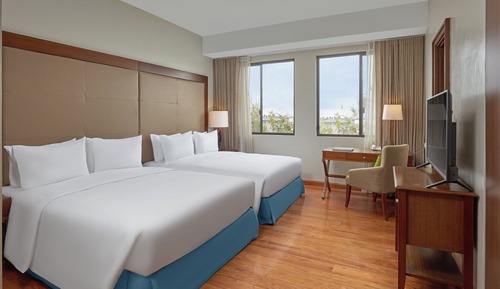Suite, 2 camas de matrimonio, vistas al jardín