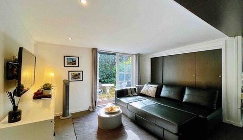 Suite estudio, patio