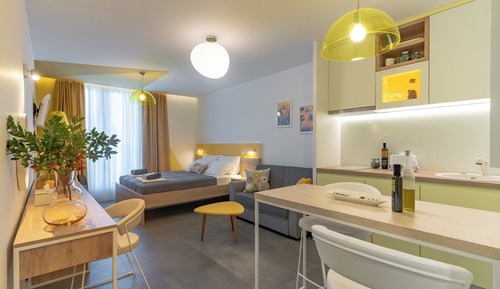 Estudio City, baño privado, en la zona del patio