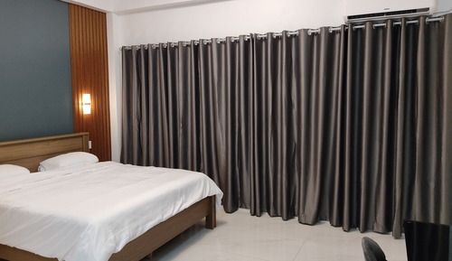 Suite estudio, 1 cama de matrimonio grande, cocina básica