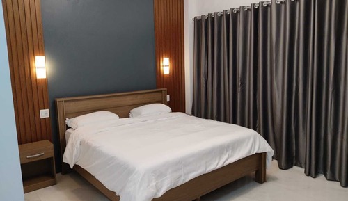 Suite estudio, 1 cama de matrimonio grande, cocina básica