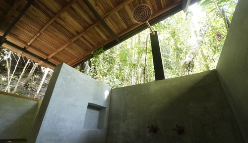 Suite familiar, 1 cama de matrimonio grande, baño privado, vistas a la montaña