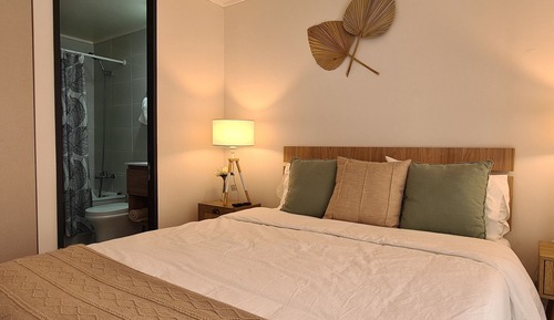 Habitación Confort doble, 1 cama doble, balcón, vistas a la piscina