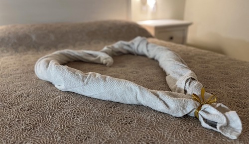 Apartamento estándar, 1 cama doble con sofá cama, cocina básica, vistas parciales al mar