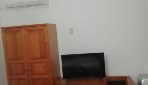 Habitación con 1 cama doble o 2 individuales, vistas al patio