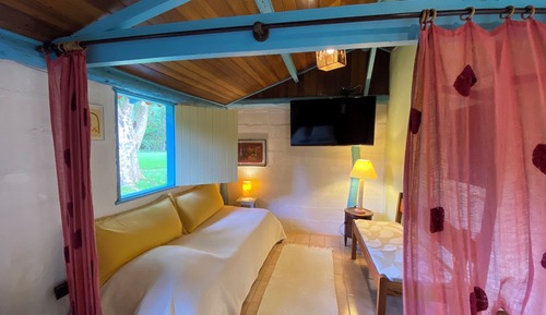 Chalet familiar, varias camas, cocina, vistas al jardín