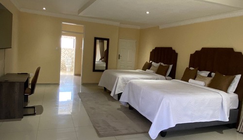 Habitación Deluxe con 1 cama doble o 2 individuales, vistas al jardín