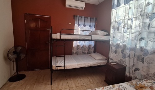 Habitación cuádruple Deluxe