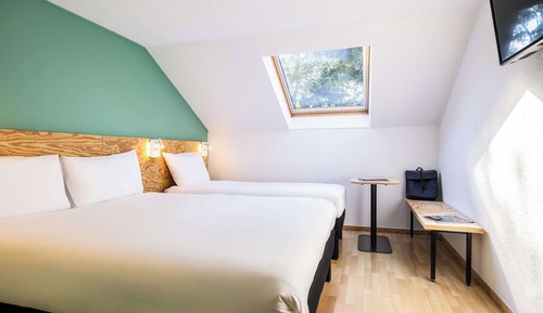 Habitación familiar, varias camas (Greet)