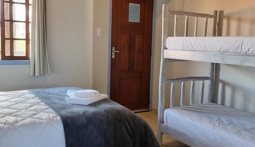 Suite familiar, acceso a la piscina, planta baja