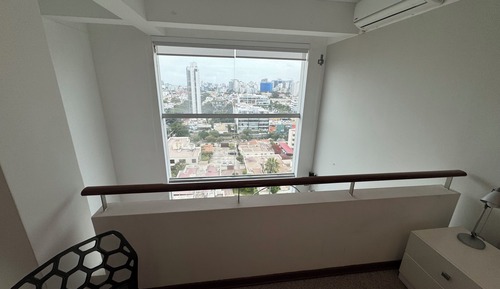Apartamento ejecutivo, cocina, vistas a la ciudad