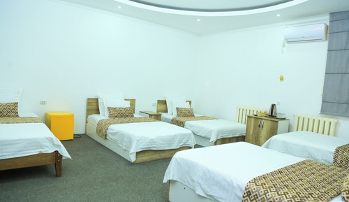 Habitación cuádruple económica