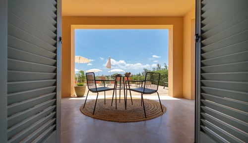 Habitación superior, vistas a la piscina