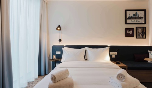 Habitación, 1 cama de matrimonio, accesible para personas con discapacidad