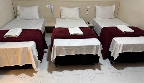 Habitación triple ejecutiva