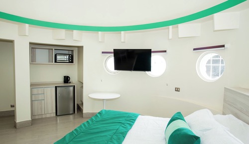 Habitación Deluxe doble, 1 cama de matrimonio grande, balcón