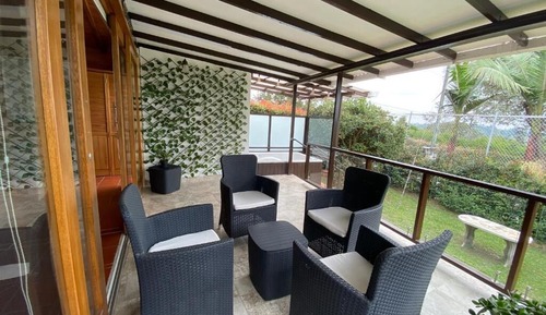 Chalet superior, bañera de hidromasaje, vistas al jardín