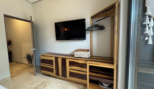 MASTER SUITE CON JACUZZI PRIVADO