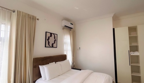 Ático de lujo, 2 habitaciones, baño privado