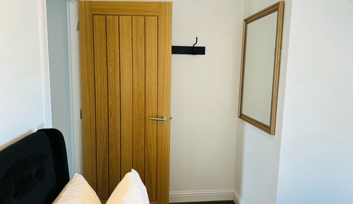 Apartamento ejecutivo, 1 cama de matrimonio grande, no fumadores, baño privado