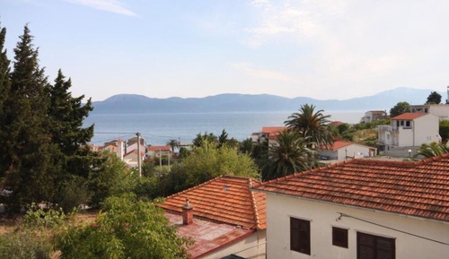 Apartamento (Two Bedroom Apartment with Balcony)