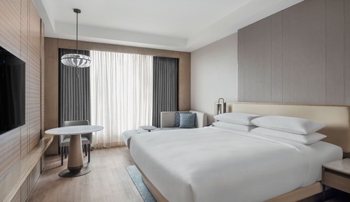 Habitación, 1 cama de matrimonio grande, no fumadores, vistas a la ciudad