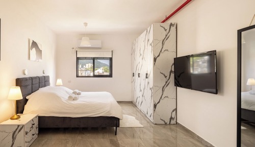 Apartamento, balcón, vistas al jardín