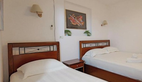 Habitación triple económica