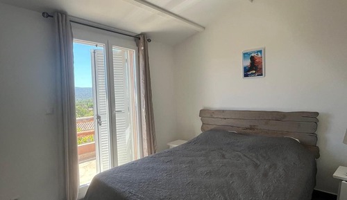 Villa Confort, vistas al parque, en la zona del jardín