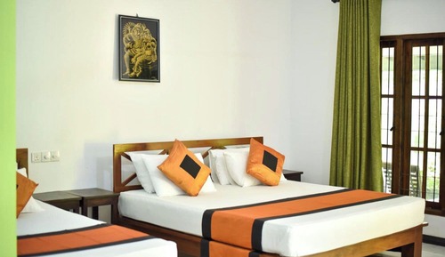 Habitación familiar, vistas al jardín