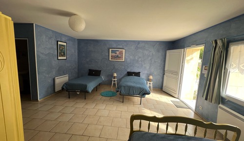 Habitación Club, vistas al jardín