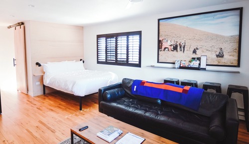 Suite superior, varias camas, cocina básica, vistas a la montaña