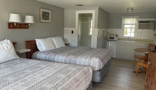 Habitación Premium doble, 2 camas de matrimonio, cocina básica
